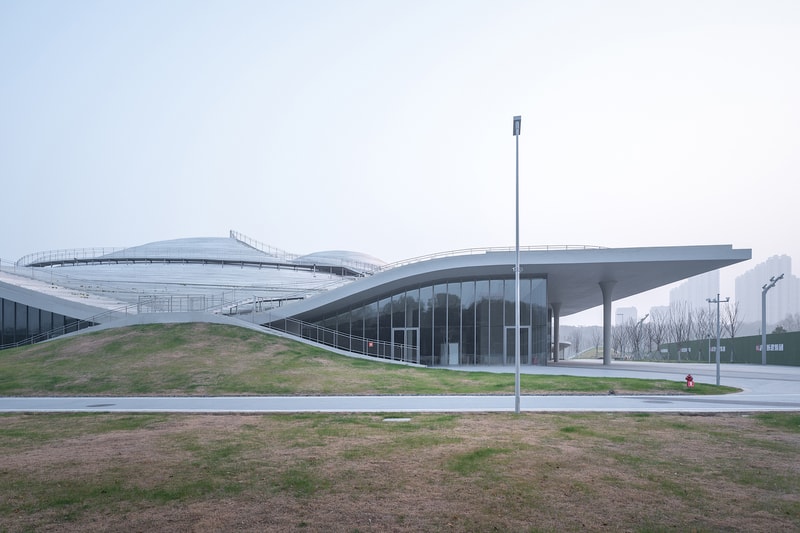 Atelier Deshaus Creates Undulating Roof for Qintai Art Museum in Wuhan