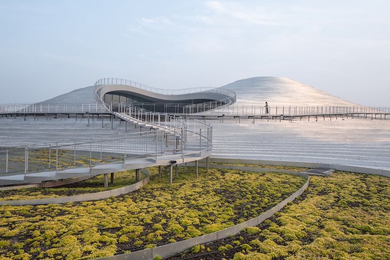 Atelier Deshaus Creates Undulating Roof for Qintai Art Museum in Wuhan