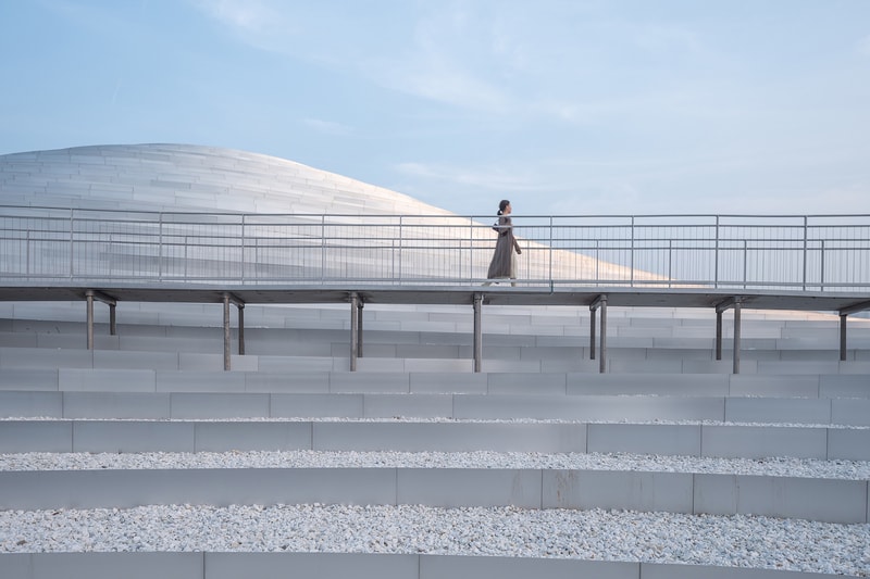 Atelier Deshaus Creates Undulating Roof for Qintai Art Museum in Wuhan