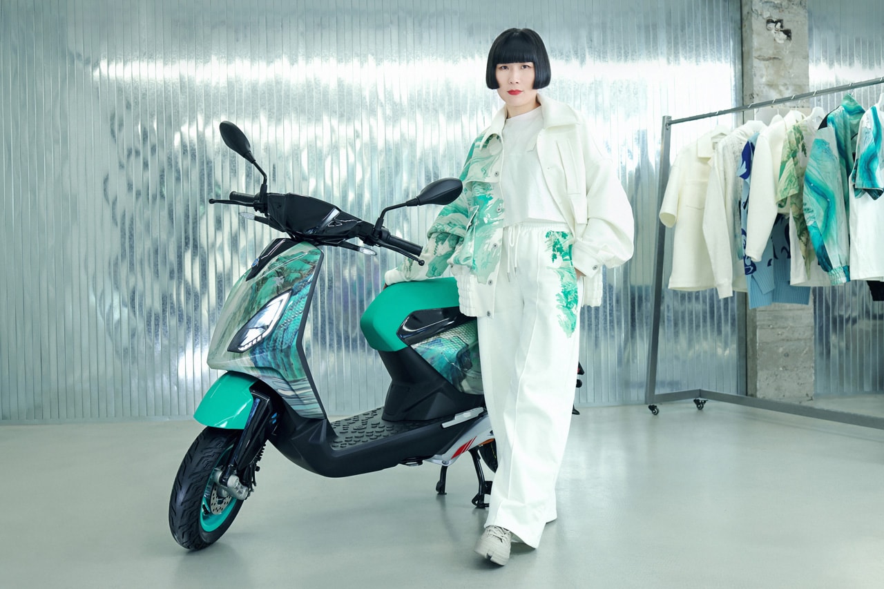Piaggio Chinese Fashion Designer Feng Chen Wang E-Scooter Electric Vehicle Collaboration Preview Images Watercolor Paint Dealerships