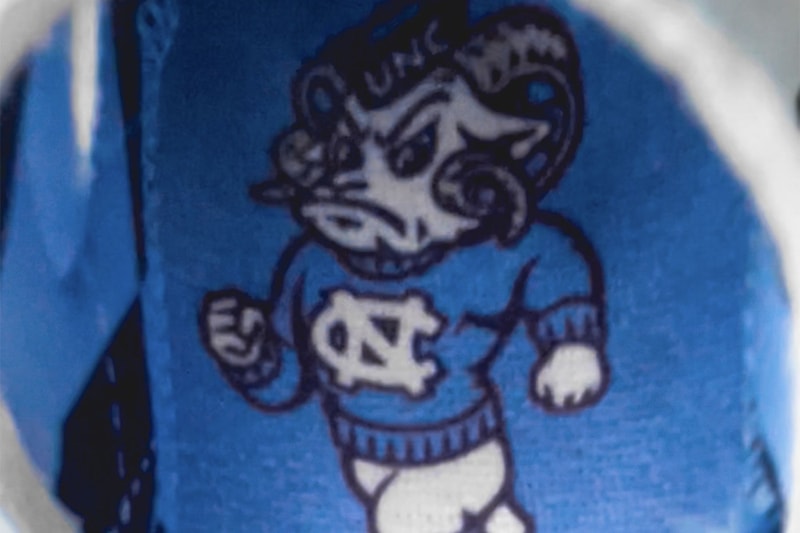 Air Jordan 6 UNC 2017 NCAA Champions PE Images English Sole Michael Jordan University of North Carolina Tar Heels