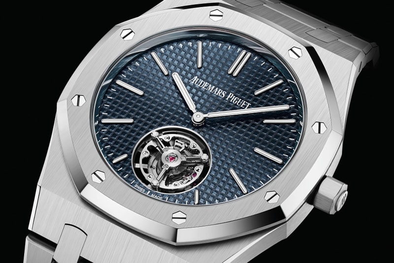 Audemars Piguet Fits Royal Oak Jumbo With Self-Winding Flying Tourbillon For the First Time