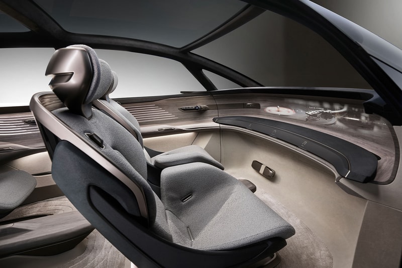 audi urbansphere concept 2022 China traffic megacity largest interior space swivel chairs autonomous retractable wheel glass minivan 