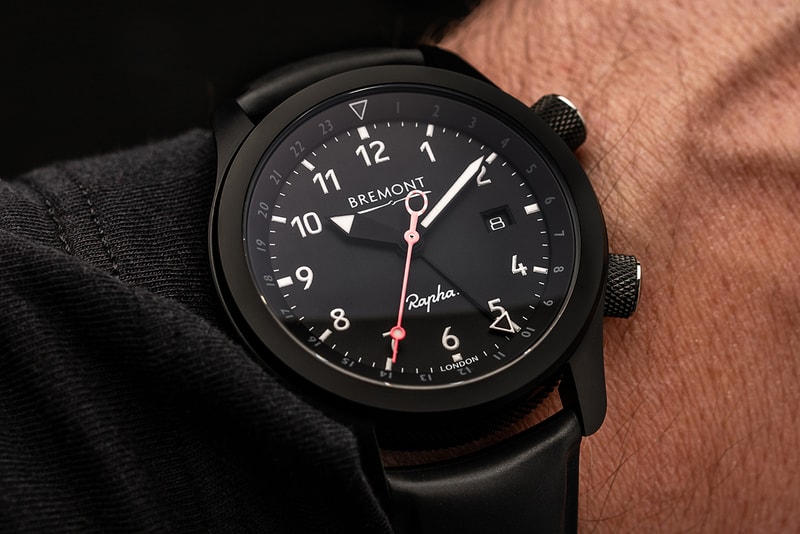 Members of the Premium British Cycling's Rapha Cycling Club Get Exclusive Access to This New MBIII GMT Special Edition.