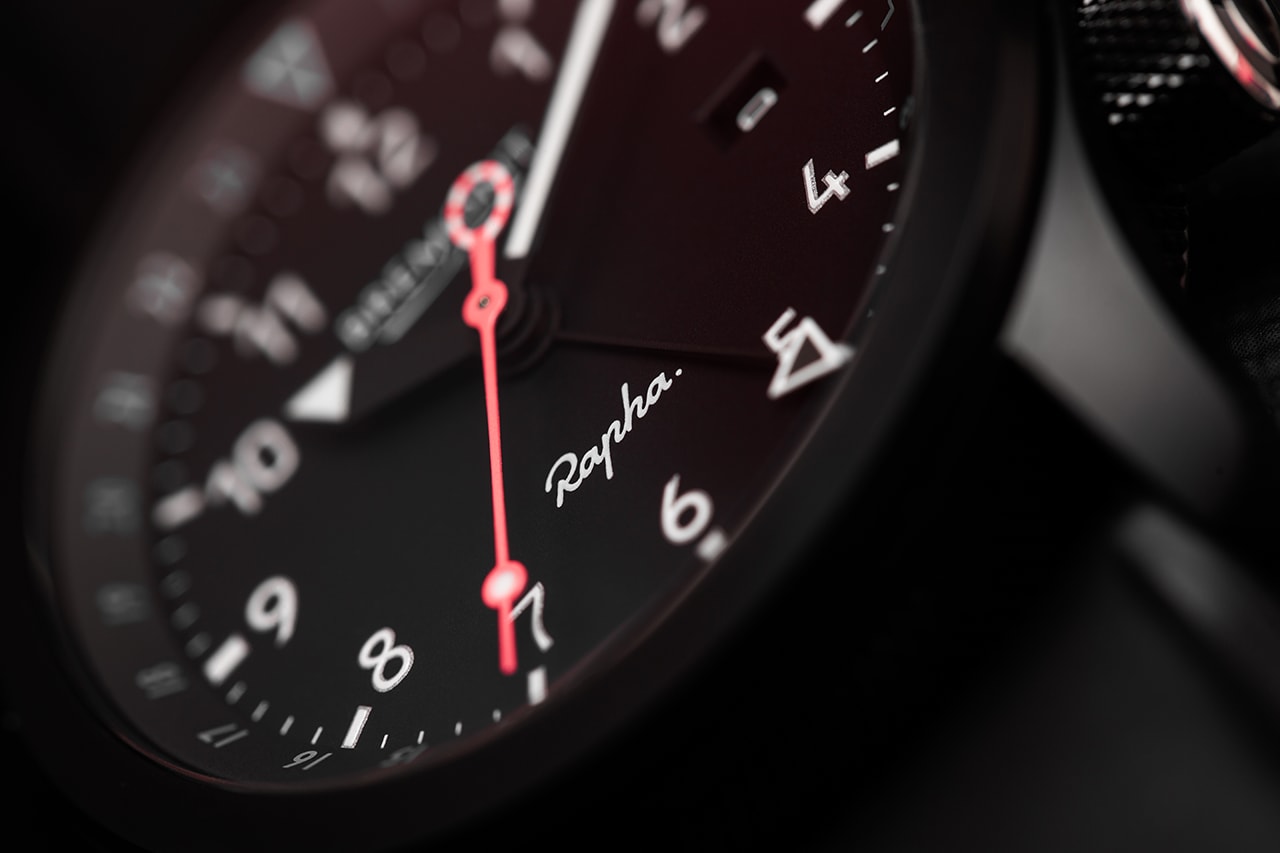 Members of the Premium British Cycling's Rapha Cycling Club Get Exclusive Access to This New MBIII GMT Special Edition.