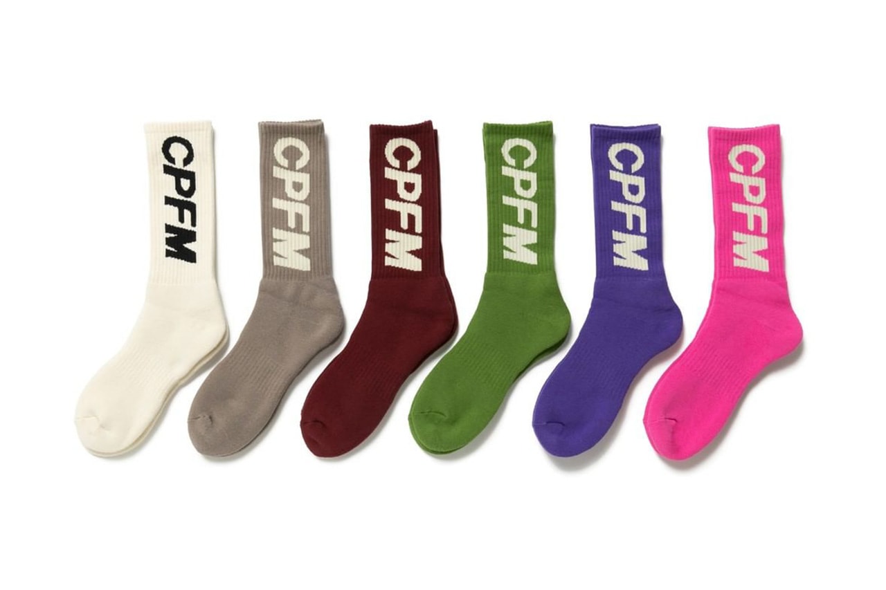 Supreme Spring Summer 2022 Week 7 Release Drop List Palace Off-White™ Cactus Plant Flea Market Albino & Preto Wu-Tang Clan HUMAN MADE Levi's adidas Humanrace