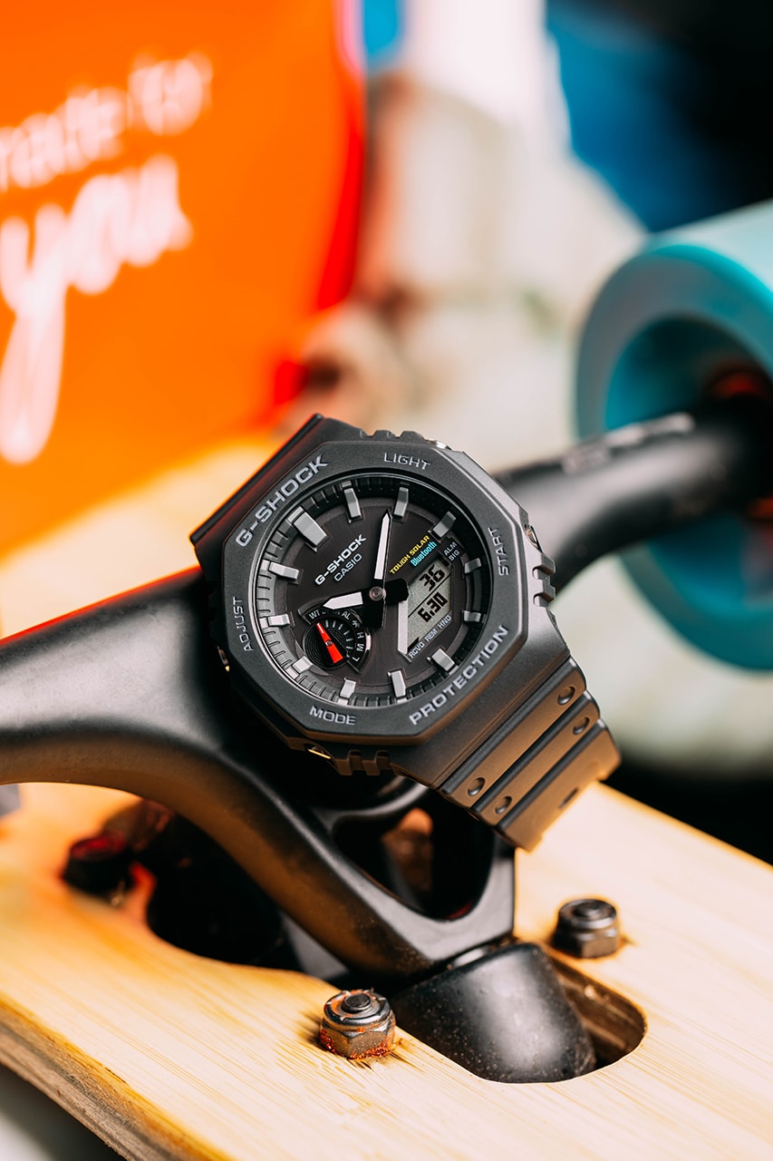 G-SHOCK Upgrades Its CasiOak GA-2100 With Bluetooth and Solar Charging