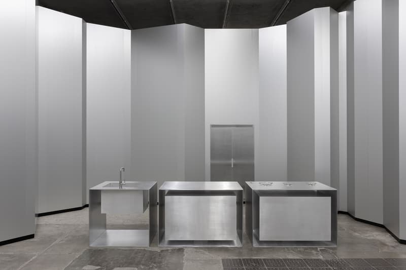 Elmgreen & Dragset "Useless Bodies?" Fondazione Prada