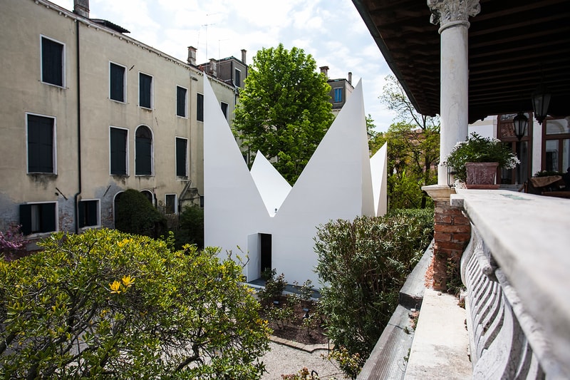 Stefano Boeri Installs Waterside Pavilion in Venice Hanji House Venice Bienalle 