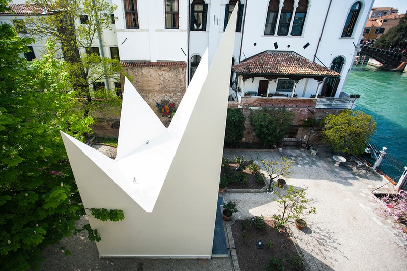 Stefano Boeri Installs Waterside Pavilion in Venice Hanji House Venice Bienalle 
