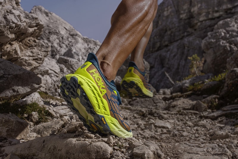 HOKA ONE ONE Speedgoat 5 Release Information trail shoe sneaker Blue Coral/Evening Primrose