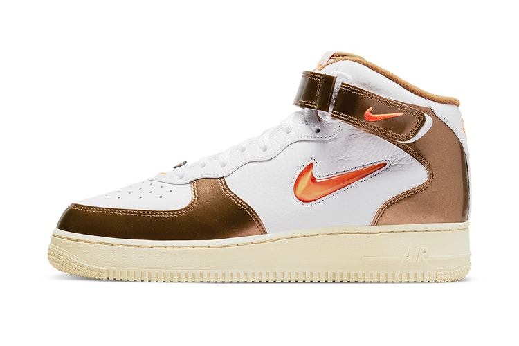 Nike Air Force 1 Mid "Ale Brown" Nods to the Original Nike Shoe Box