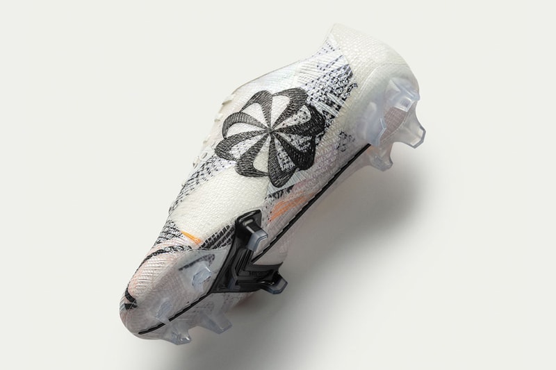 Nike Mercurial Vapor Next Nature 50 percent recycled content 100 recycled plate 5 layer upper flyprint poly tpu 360 flyknit 