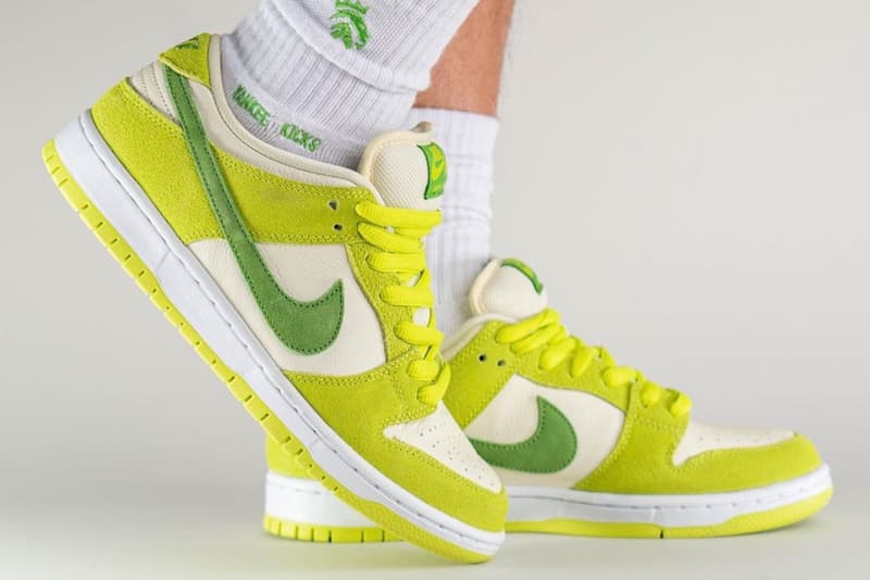 Nike SB Dunk Low Green Apple on foot look  DM0807-300 2022 fruity white release date info price 