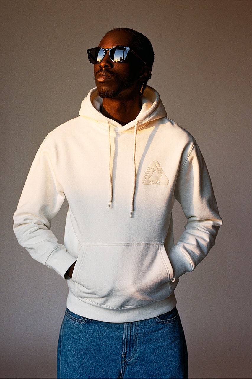 Supreme Spring Summer 2022 Week 7 Release Drop List Palace Off-White™ Cactus Plant Flea Market Albino & Preto Wu-Tang Clan HUMAN MADE Levi's adidas Humanrace