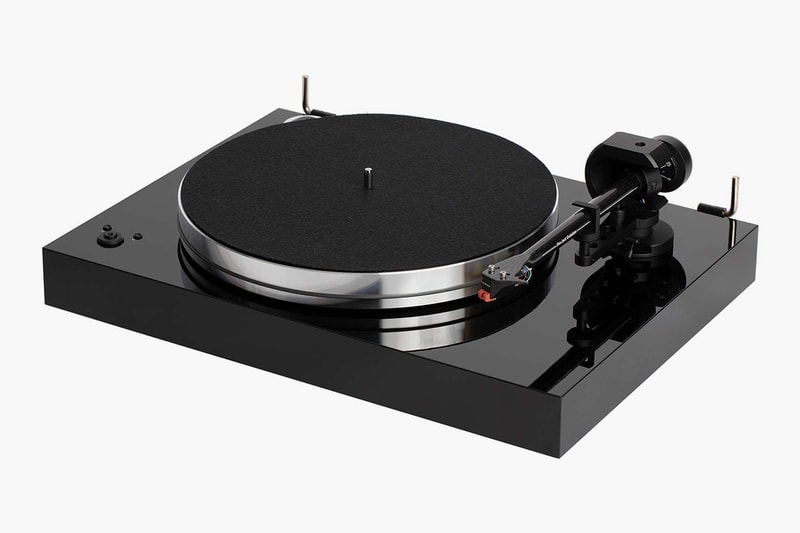 pro ject x8 turntable audio audiophile record player luxury premium sumiko moonstone cartridge