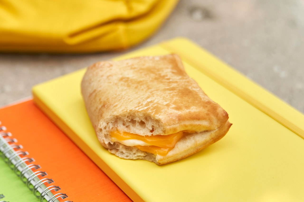 Hot Pockets Microwave-Free Sandwich Lunchbox Thaw-and-Eat Deliwich Four Flavors Cheddar Ham Turkey Colby Cheese Melt Pepperoni Mozzarella