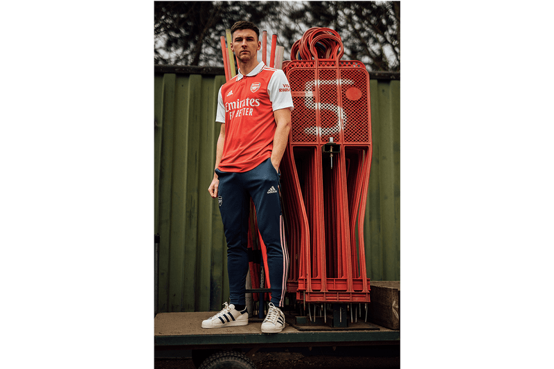 arsenal 2022/23 home kit interviews aaron ramsdale kieran tierney emile smith rowe interviews details information