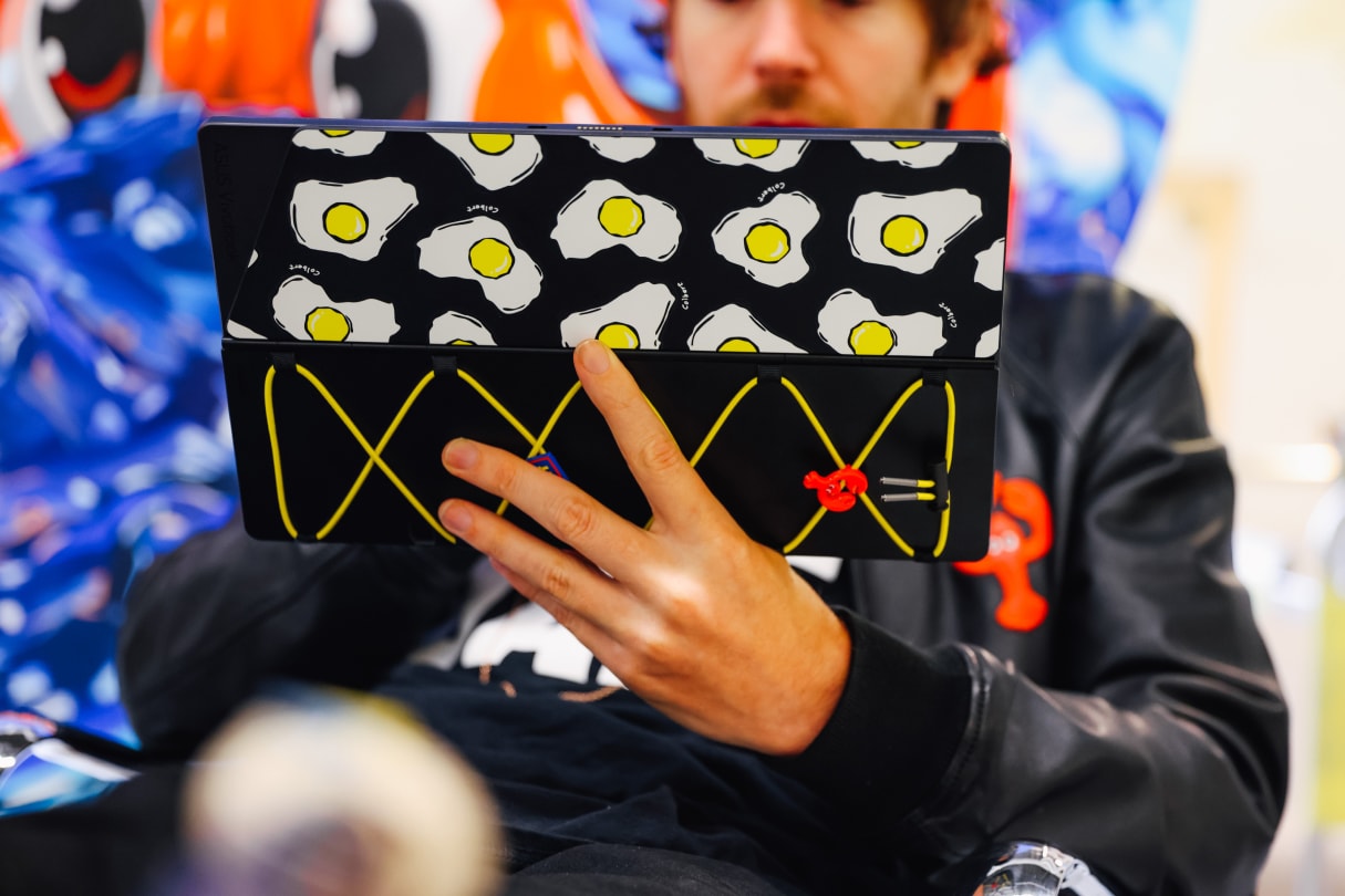 Philip Colbert ASUS Vivobook 13 Slate OLED Philip Colbert Edition Pop Art Lobster Land Lobsteropolis Lobsterstars Web3 Robot Pioneering Digital FootprintGlobal Connectivity London Whitestone Gallery Hong KongMetaverse Digital Augmented Reality Paintings Sculptures World-Building NFTs Laptop Tablet Sketch Computer-Generated Surrealist Art Digital Sketchbook Emerging Technology Experience Digital Token