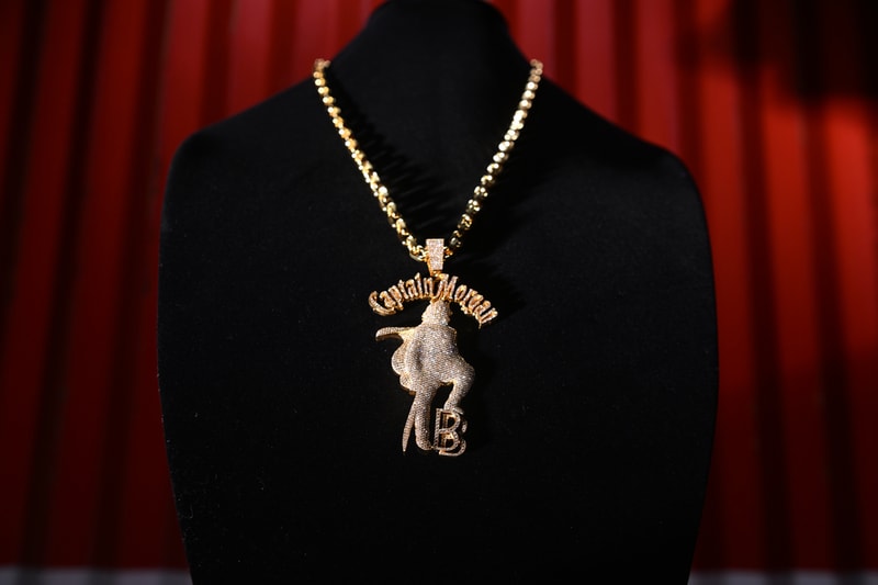 web3.0 web3 captain morgan spiced rum spice and ice happy hour conference superconference chain giveaway iced out merch