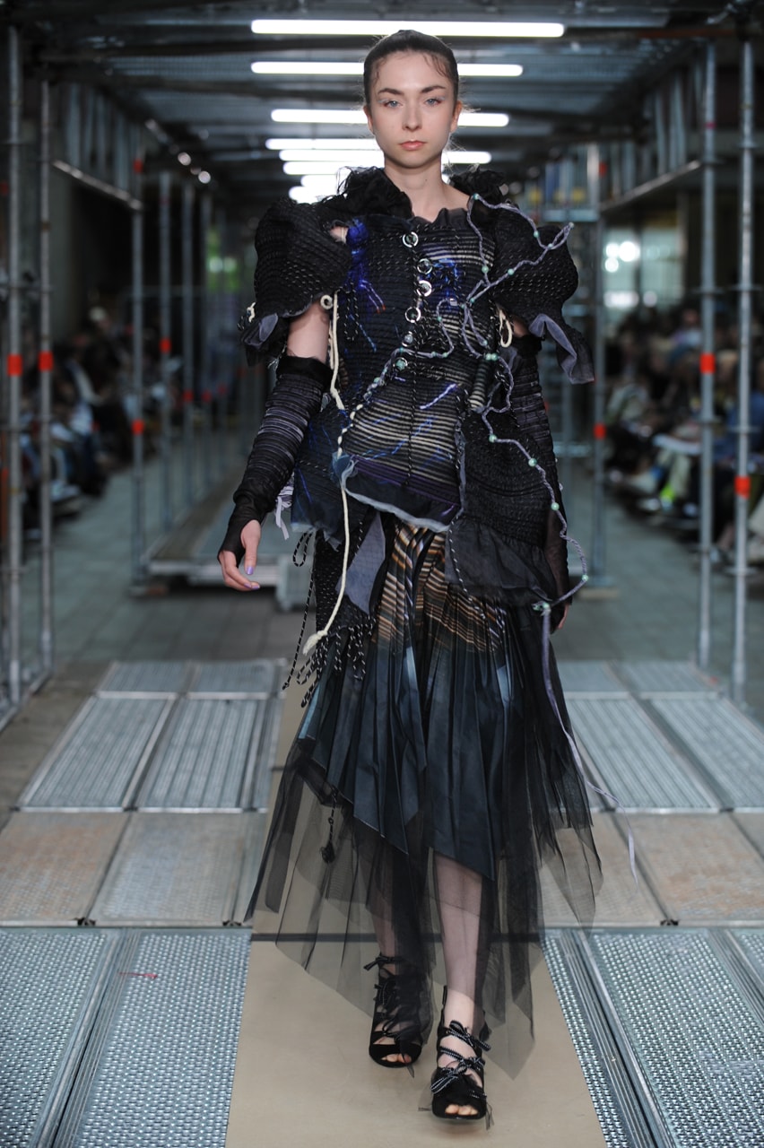 Central Saint Martins BAFCSM 2022 Graduate Show L'Oreal Professional Young Talent Award 2022 Alice Morell-Evans Emerging Designers