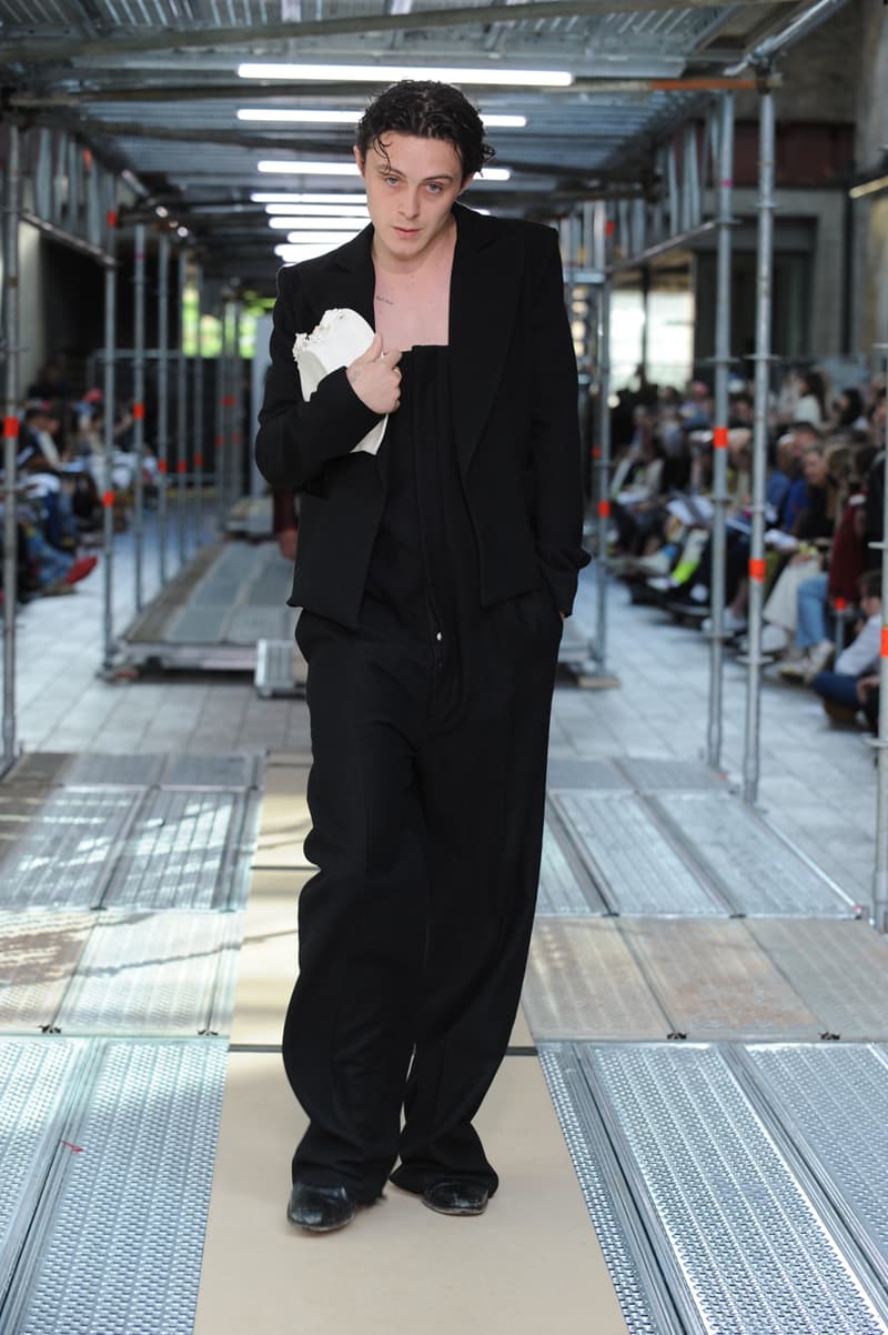 Central Saint Martins BAFCSM 2022 Graduate Show L'Oreal Professional Young Talent Award 2022 Alice Morell-Evans Emerging Designers