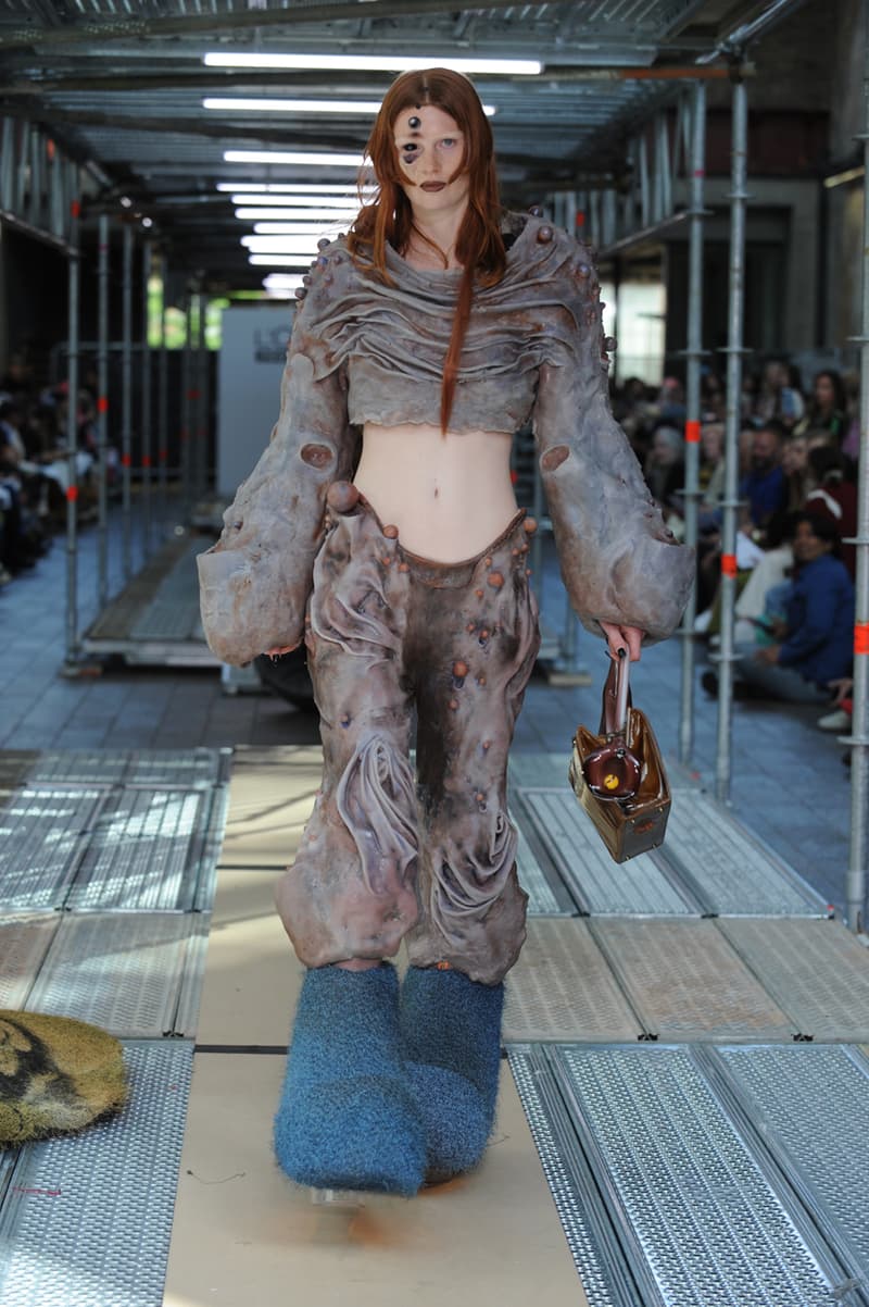 Central Saint Martins BAFCSM 2022 Graduate Show L'Oreal Professional Young Talent Award 2022 Alice Morell-Evans Emerging Designers