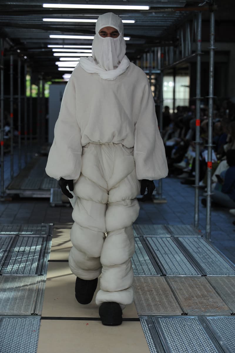 Central Saint Martins BAFCSM 2022 Graduate Show L'Oreal Professional Young Talent Award 2022 Alice Morell-Evans Emerging Designers