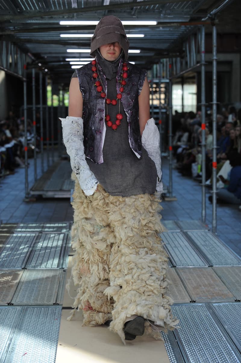 Central Saint Martins BAFCSM 2022 Graduate Show L'Oreal Professional Young Talent Award 2022 Alice Morell-Evans Emerging Designers