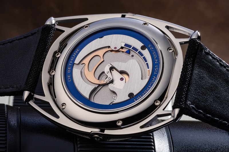 De Bethune Reveals All With Open-Worked Movement