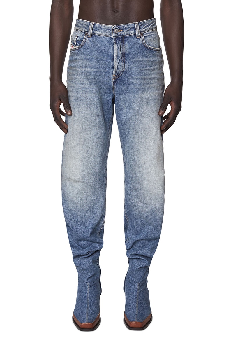 Diesel 1955 007A7 Straight Jeans Spring Summer 2022 Runway Show Glenn Martens Y/Project Jean Shoe Boot Denim Hybrid 