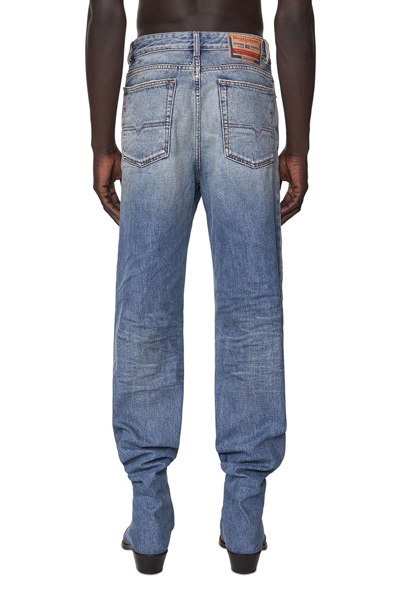 Diesel 1955 007A7 Straight Jeans Spring Summer 2022 Runway Show Glenn Martens Y/Project Jean Shoe Boot Denim Hybrid 