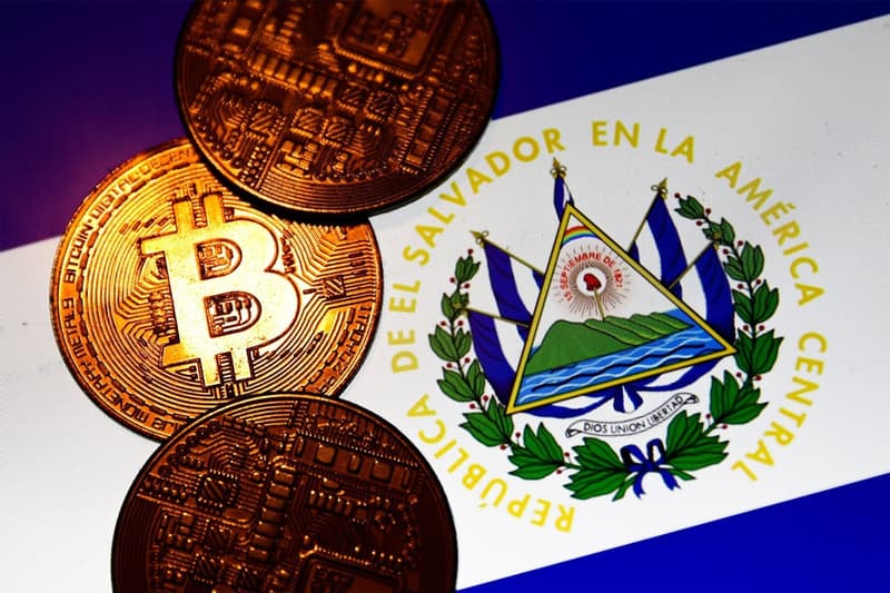 el salvador cryptocurrency adoption official currency 31000 usd average price 500 bitcoins purchase trading finance business 