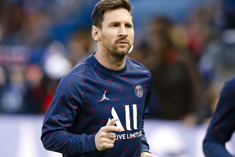 Forbes Worlds 10 Highest-Paid Athletes 2022 lionel messi lebron james cristiano ronaldo neymar stephen curry kevin durant roger federer canelo alvarez tom brady GIANNIS ANTETOKOUNMPO