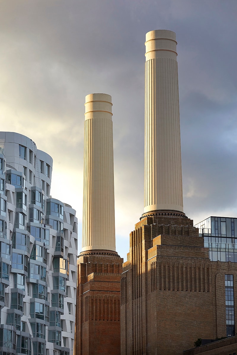 Frank Gehry's first residential building in the UK opens its doors to Prospect Place Battersea Power Station