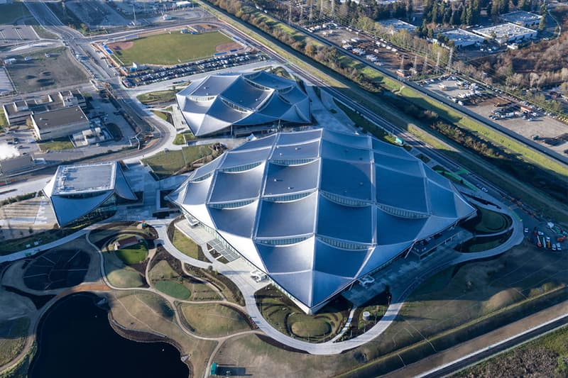 google bay view headquarters designed itself dragonscale roof solar panels seven megawatts news info