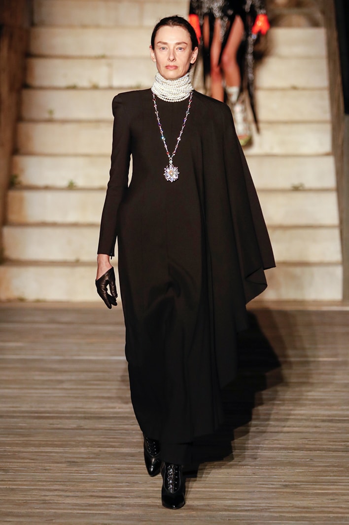 Gucci Cosmogonie Collection Resort 2023 Alessandro Michele Runway Review Look