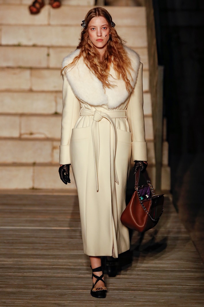 Gucci Cosmogonie Collection Resort 2023 Alessandro Michele Runway Review Look