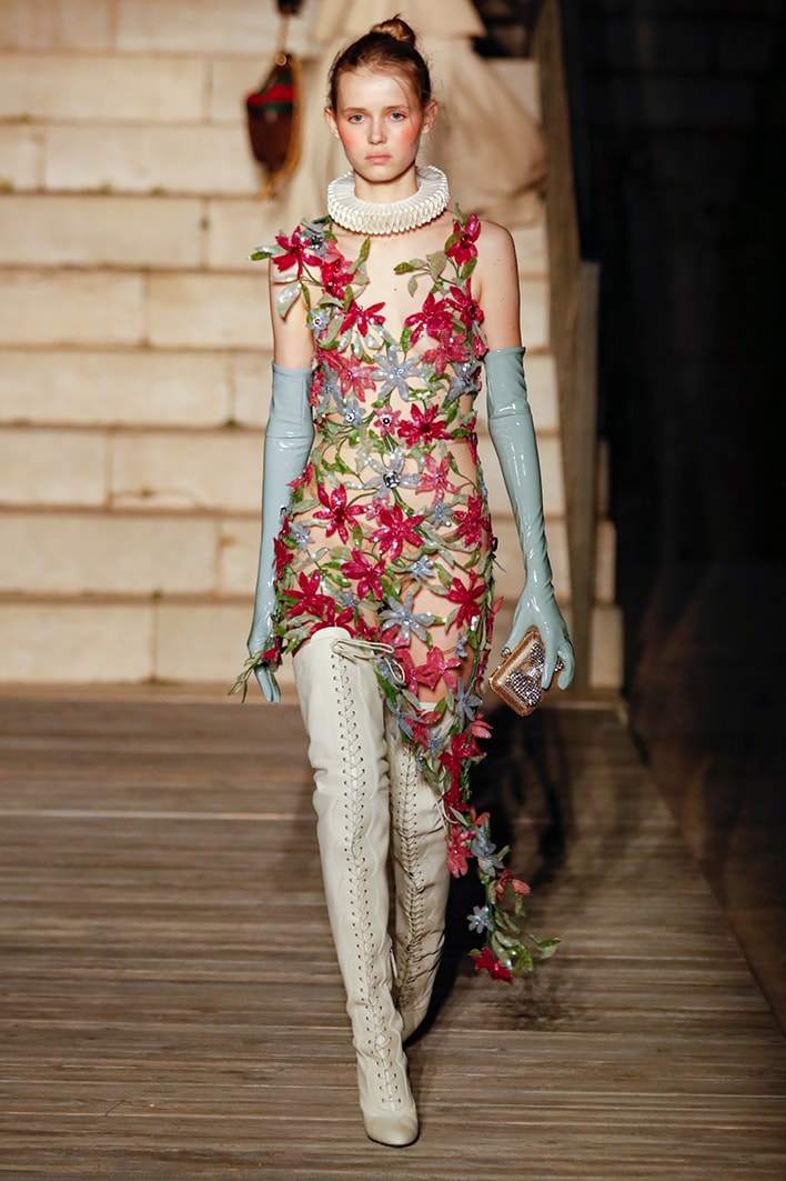 Gucci Cosmogonie Collection Resort 2023 Alessandro Michele Runway Review Look