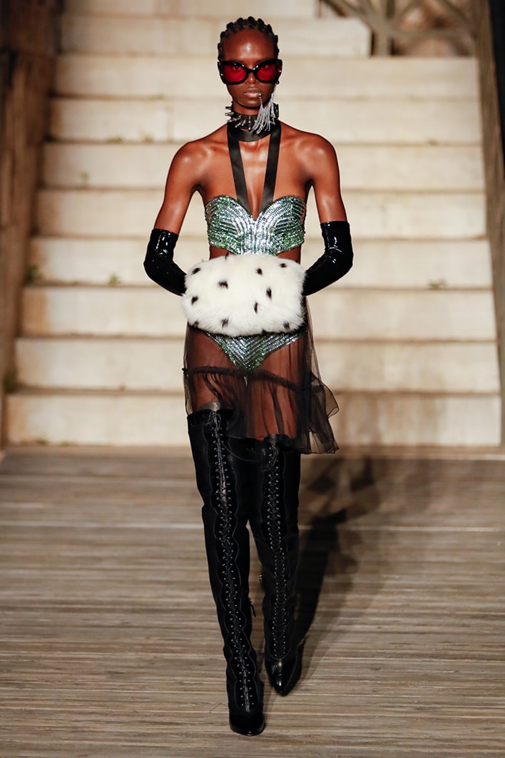 Gucci Cosmogonie Collection Resort 2023 Alessandro Michele Runway Review Look