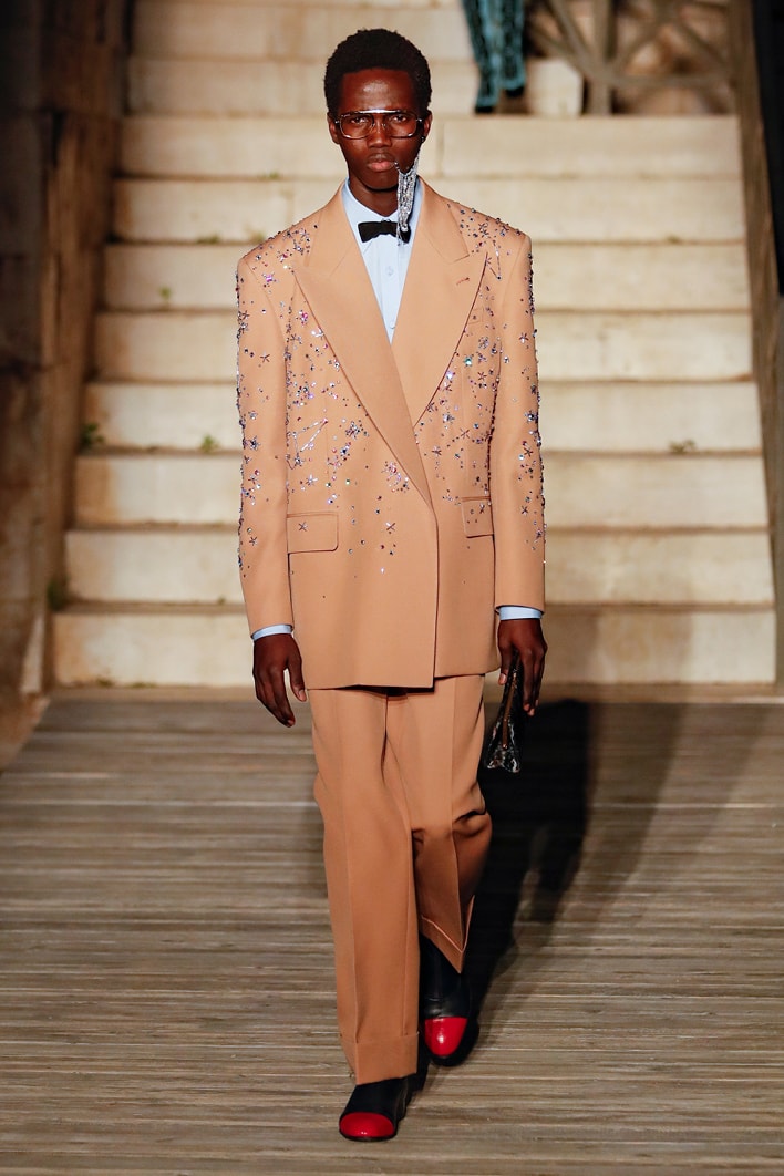 Gucci Cosmogonie Collection Resort 2023 Alessandro Michele Runway Review Look