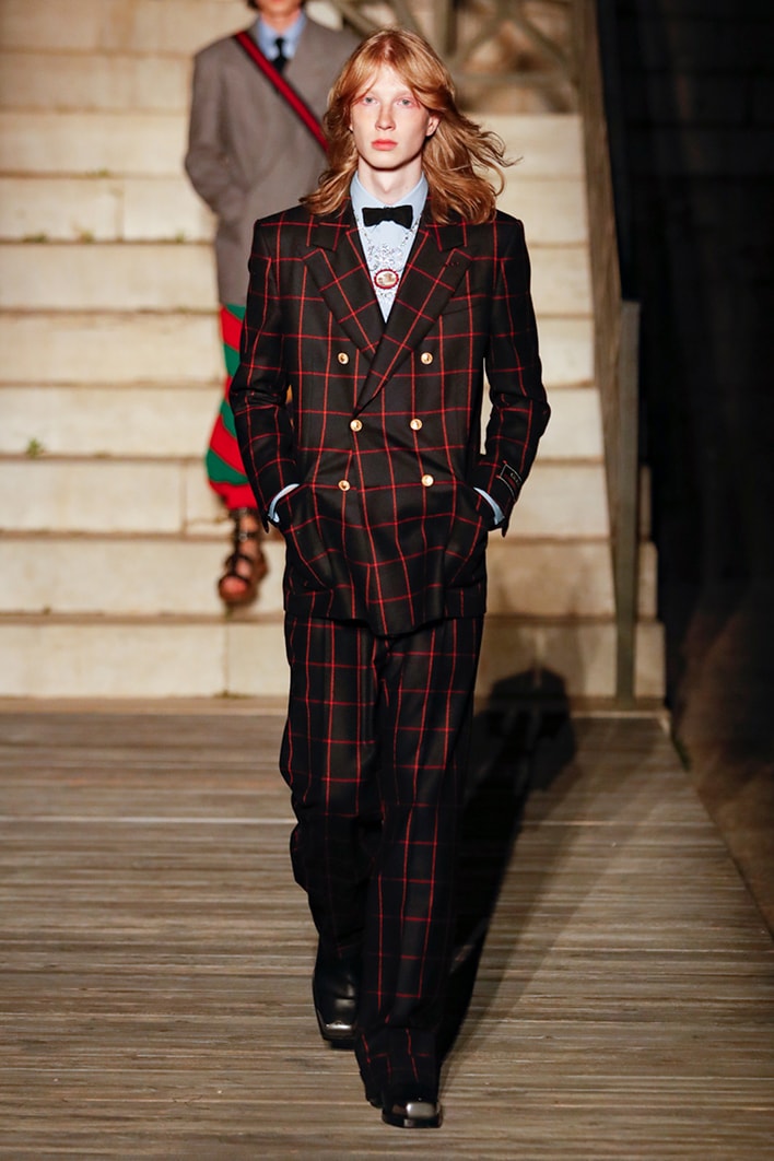 Gucci Cosmogonie Collection Resort 2023 Alessandro Michele Runway Review Look
