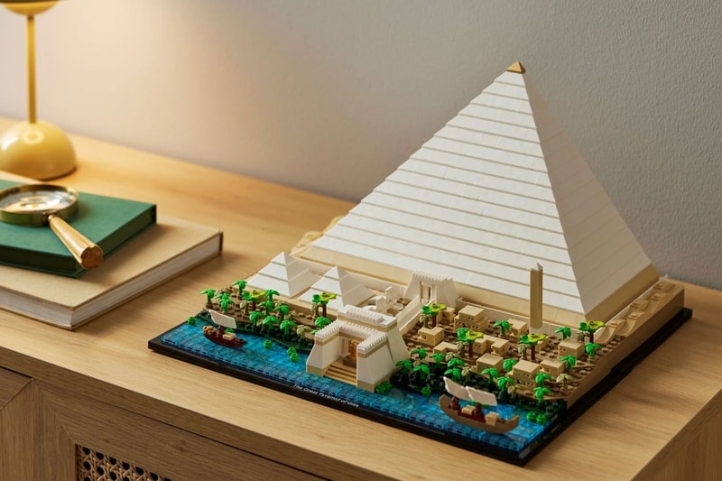 LEGO Architecture egyptian pyramid of giza 1476 blocks  seven wonders of the ancient world main tunnels chambers nile obelisk sphinx  release info date price 