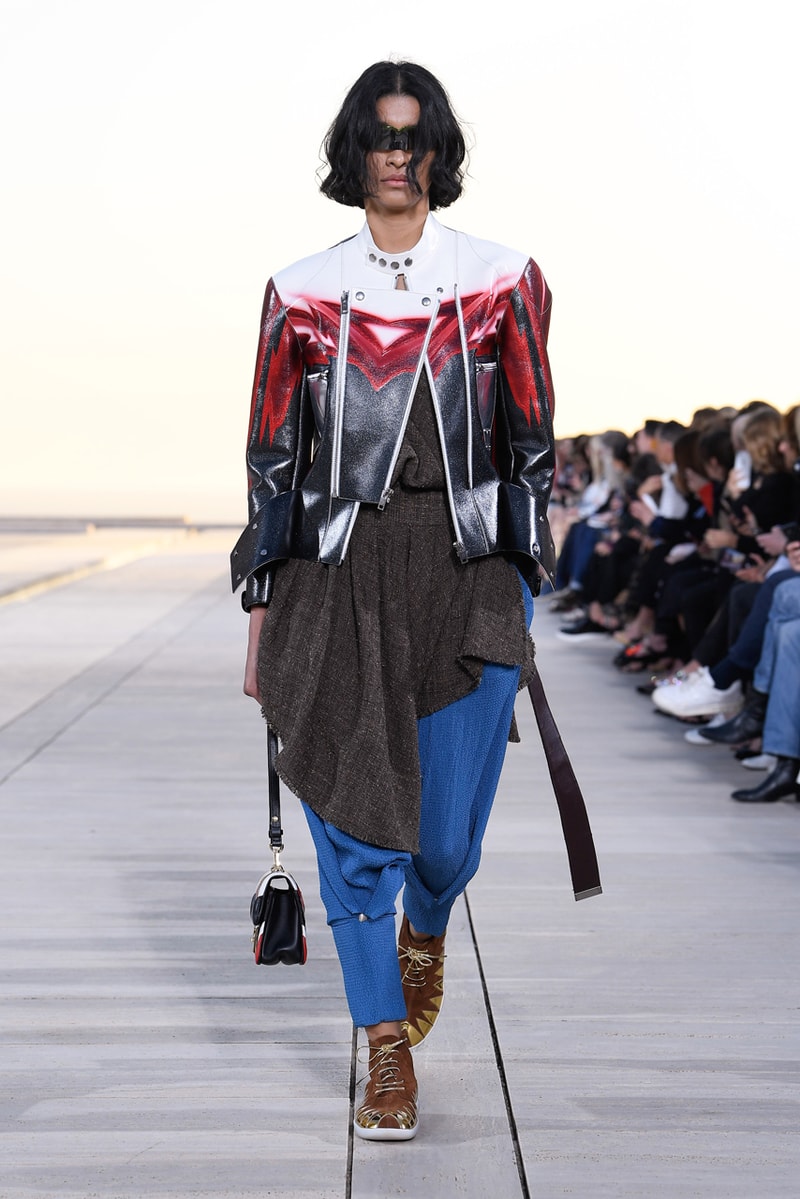Louis Vuitton Cruise 2023 Show Was Held at The Salk Institute in San Diego