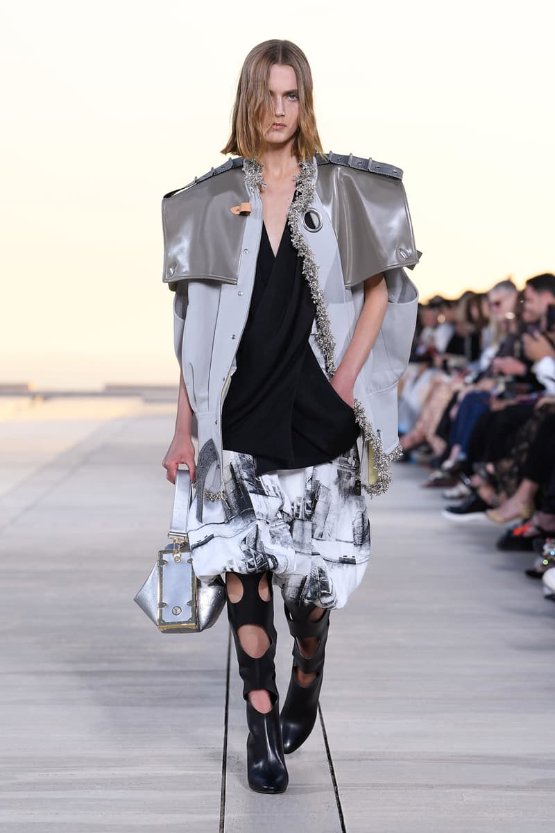 Louis Vuitton Cruise 2023 Show Was Held at The Salk Institute in San Diego