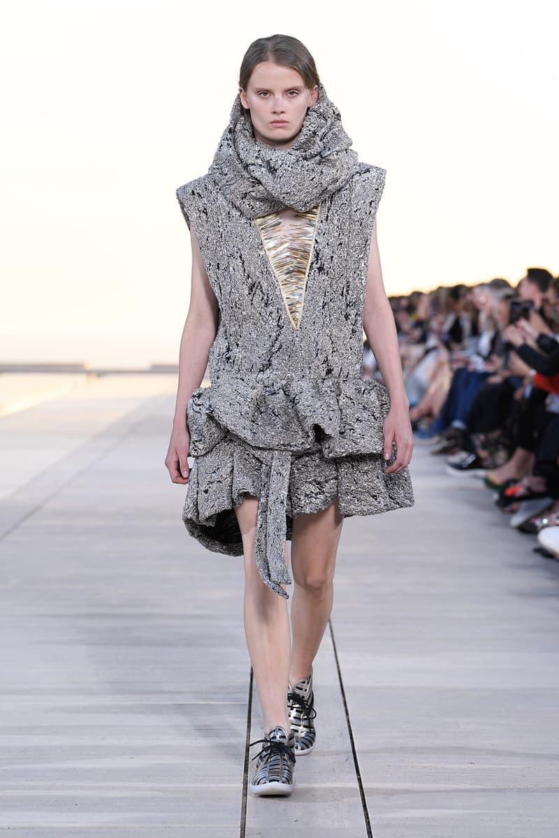 Louis Vuitton Cruise 2023 Show Was Held at The Salk Institute in San Diego