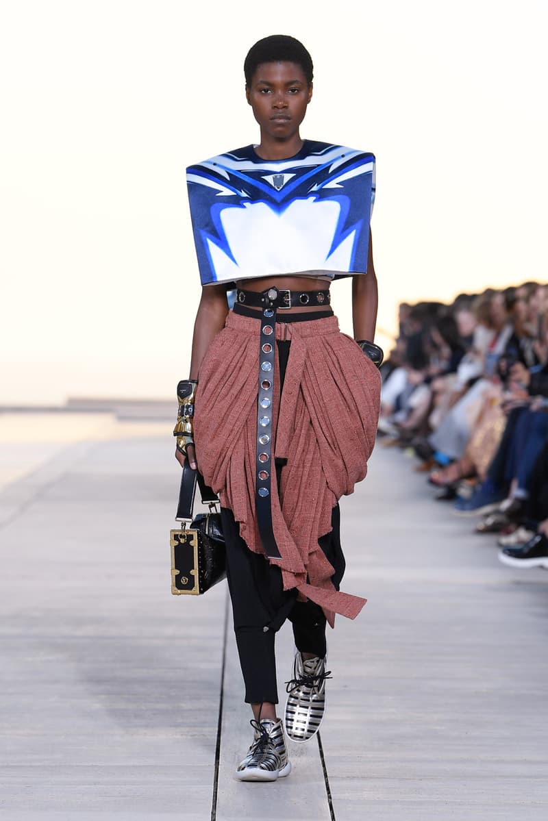 Louis Vuitton Cruise 2023 Show Was Held at The Salk Institute in San Diego