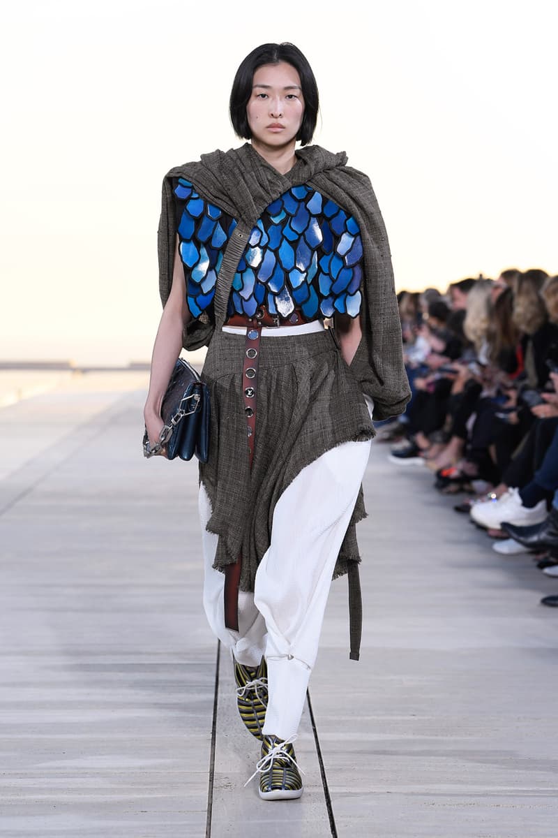 Louis Vuitton Cruise 2023 Show Was Held at The Salk Institute in San Diego