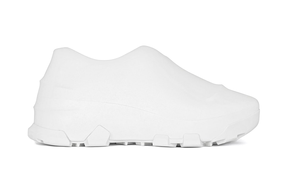 Givenchy Monumental Mallow Sneaker In White | Hypebeast