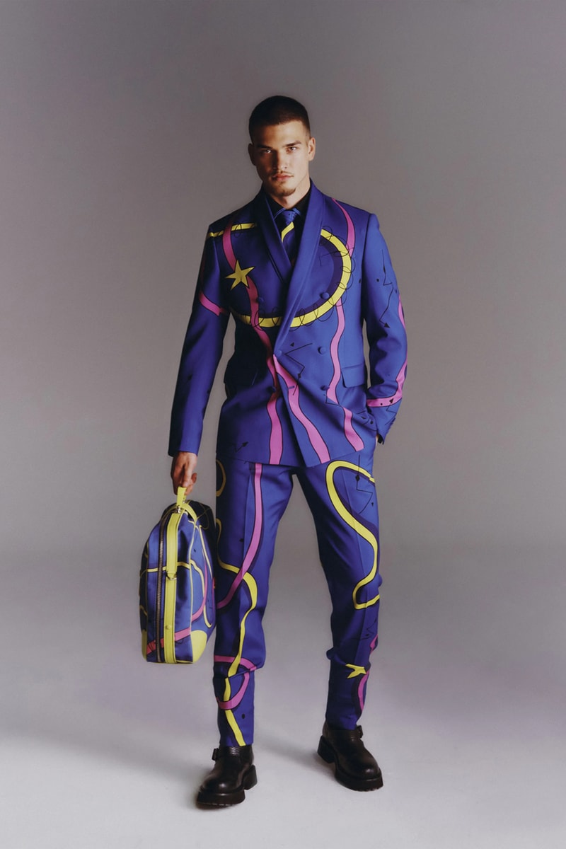 Moschino Mens Resort 2023 Collection Evokes a Kaleidoscopic Trip Down Memory Lane with 1970s Inspo